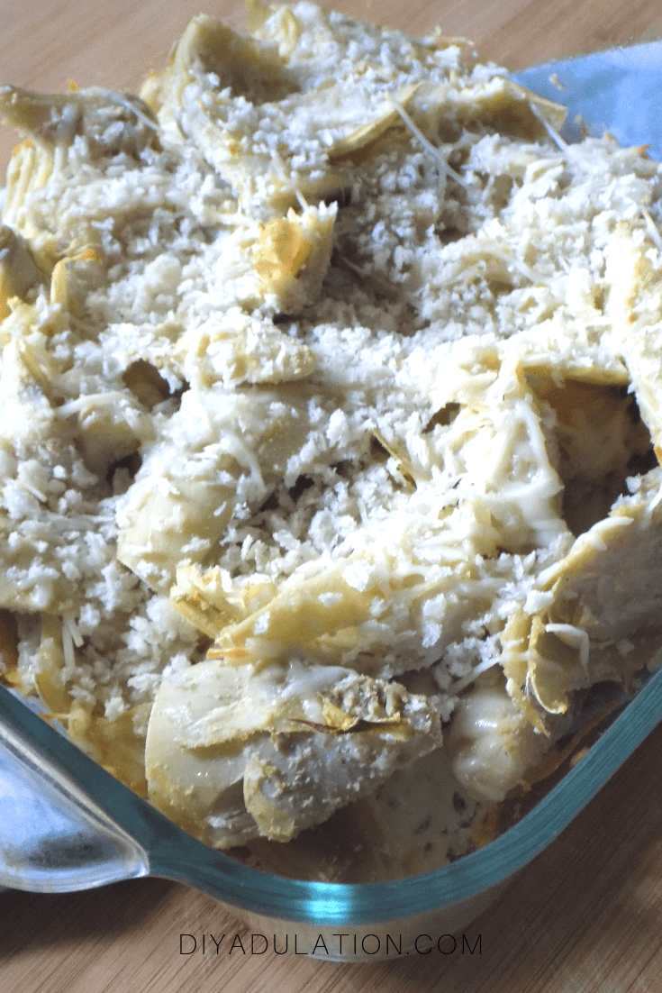 Cheesy Artichoke Hearts in Baking Dish